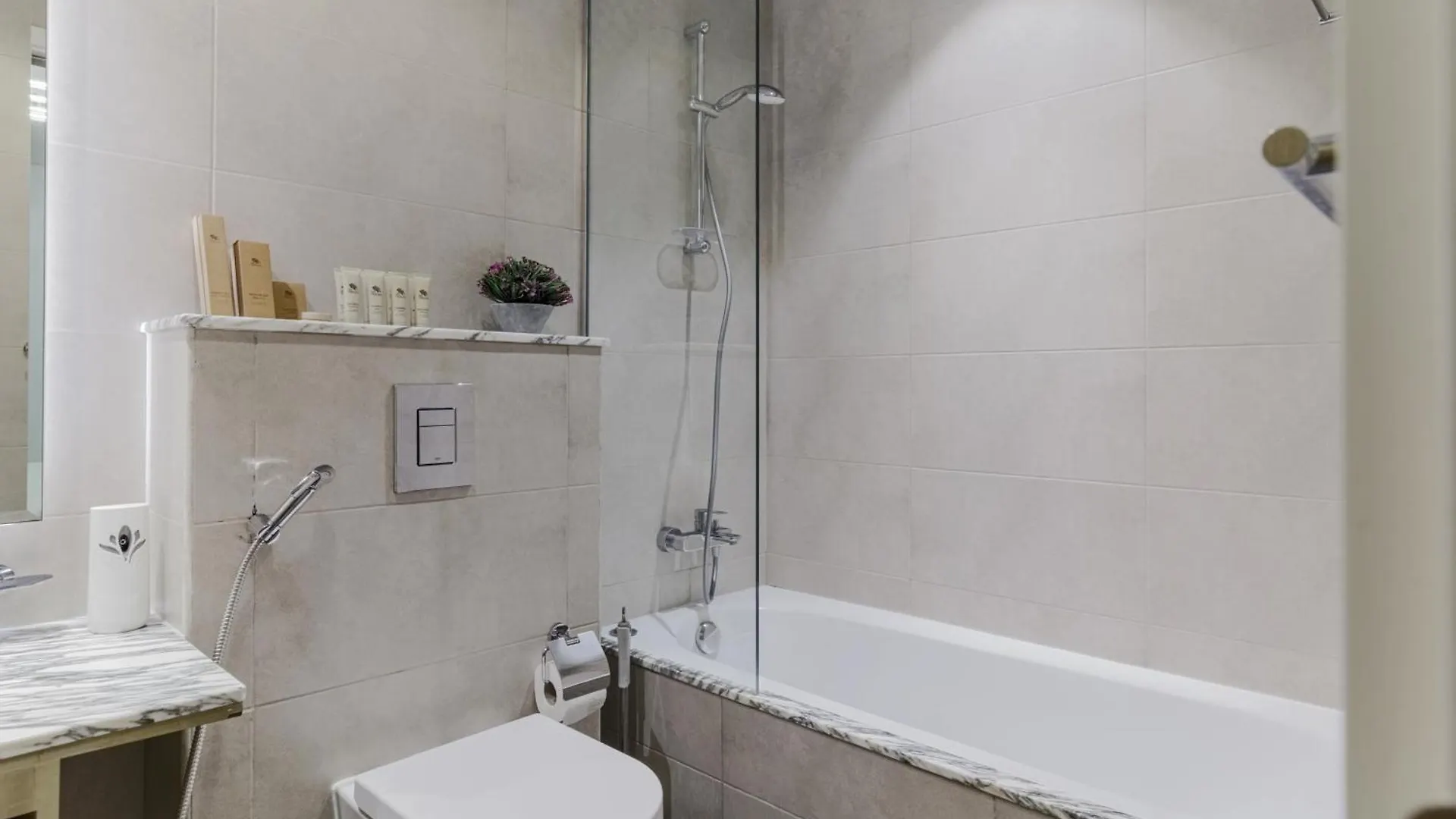 Burj Khalifa Downtown Views Apartment Dubai